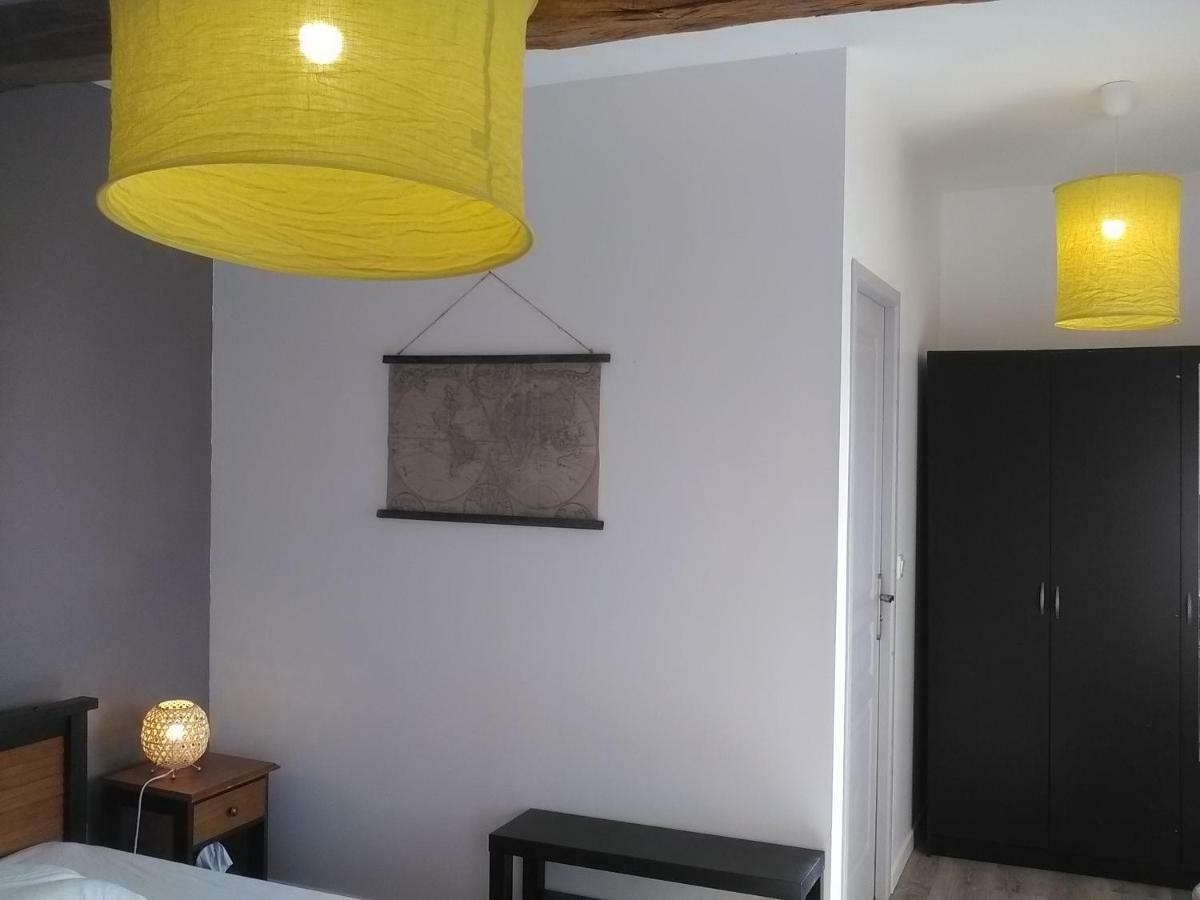 A Deux Pas Du Rheby Otel Villebois Dış mekan fotoğraf
